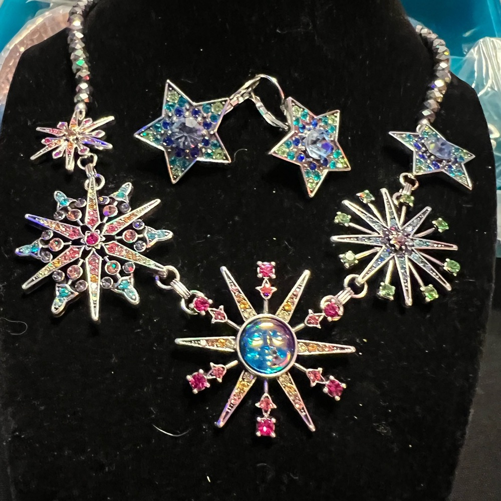 KIRKS FOLLY Rainbow Star Starburst Necklace Multicolor 17'' - Picture 2 of 6